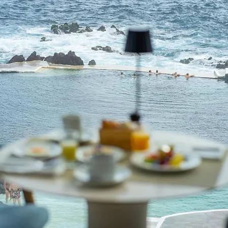 Aqua Natura Madeira 호텔