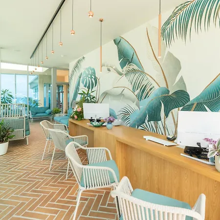 Aqua Natura Madeira 4*