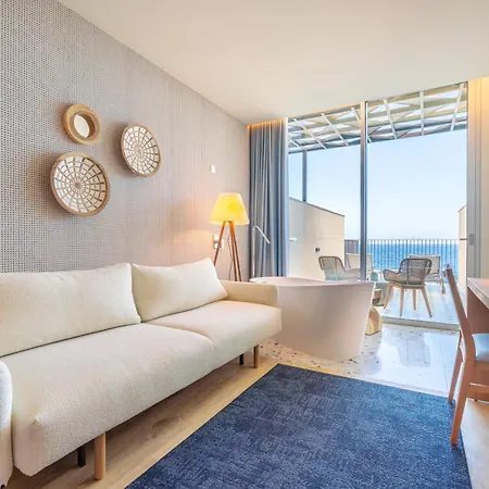 Hotel Aqua Natura Madeira 4*