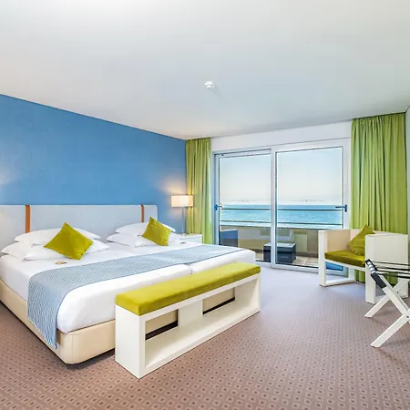 Hotel Aqua Natura Madeira 4*