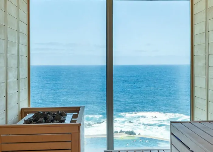 Aqua Natura Madeira 4*